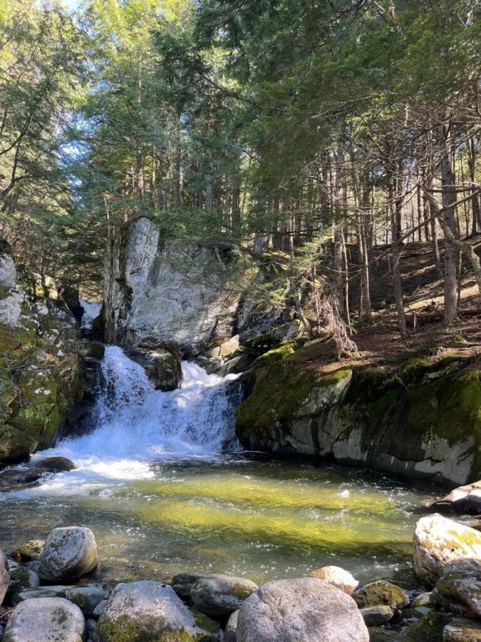 Madbush Falls Waitsfield Екстер'єр фото